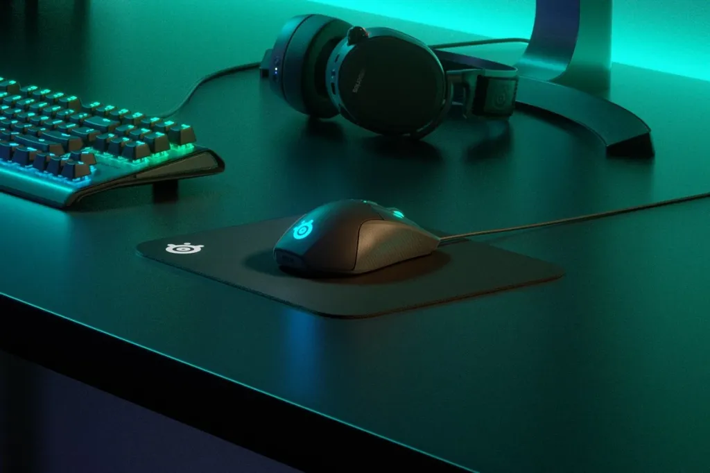 Steelseries Qck Small Black3.webp